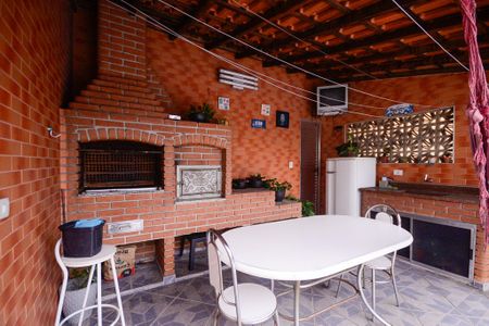 Casa à venda com 180m², 3 quartos e 2 vagas Casa à venda com 180m², 3 quartos e 2 vagasÁrea de Lazer