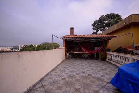 Casa à venda com 180m², 3 quartos e 2 vagas Casa à venda com 180m², 3 quartos e 2 vagasÁrea de Lazer