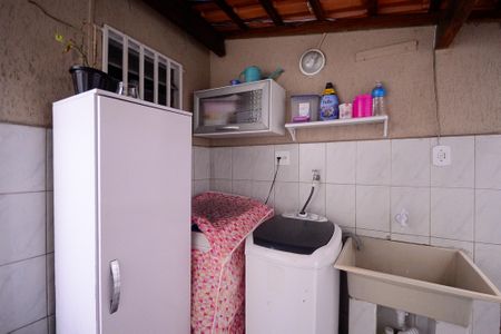 Casa à venda com 180m², 3 quartos e 2 vagas Casa à venda com 180m², 3 quartos e 2 vagasÁrea de Serviço
