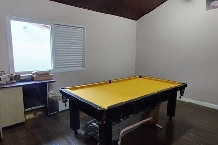 Casa à venda com 4 quartos, 237m² em Jardim do Mar, São Bernardo do Campo