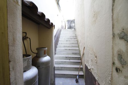 Casa à venda com 420m², 6 quartos e 2 vagasEscada