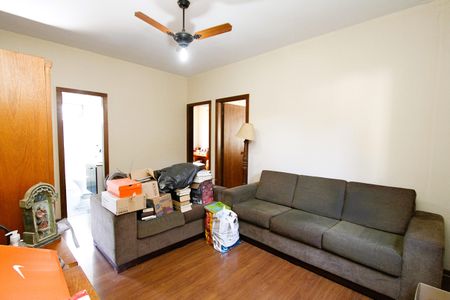 Casa à venda com 420m², 6 quartos e 2 vagasSala de TV