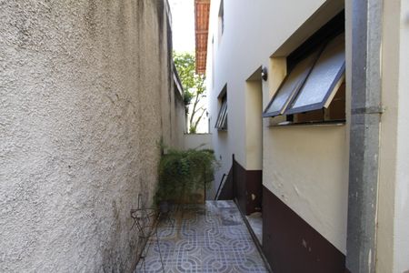 Casa à venda com 420m², 6 quartos e 2 vagasCorredor