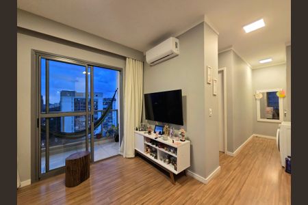 Sala de apartamento para alugar com 1 quarto, 36m² em Indianópolis, São Paulo