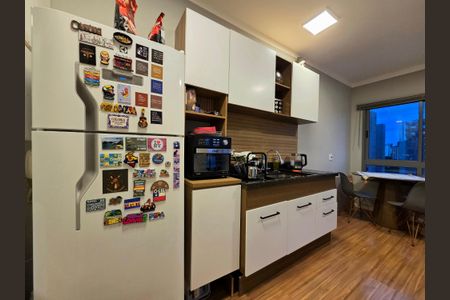 Cozinha de apartamento para alugar com 1 quarto, 36m² em Indianópolis, São Paulo