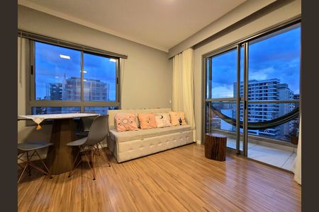 Apartamento à venda com 36m², 1 quarto e 2 vagasSala