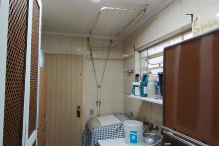 Casa à venda com 3 quartos, 350m² em Jardim das Flores, São Paulo