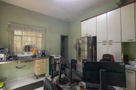 Cozinha de casa para alugar com 1 quarto, 70m² em Vila Sabrina, São Paulo