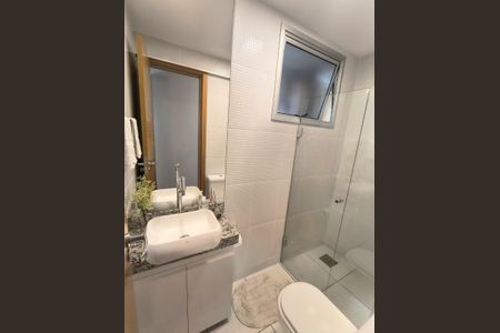 Banheiro 1 de apartamento à venda com 3 quartos, 77m² em Grajaú, Belo Horizonte