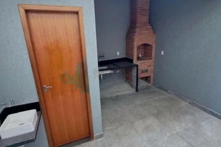 Casa à venda com 3 quartos, 200m² em Vila Formosa, São Paulo