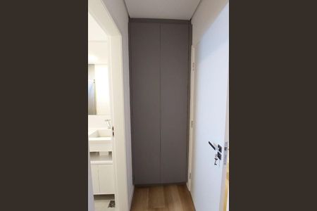 Apartamento para alugar com 3 quartos, 73m² em Tamboré, Barueri