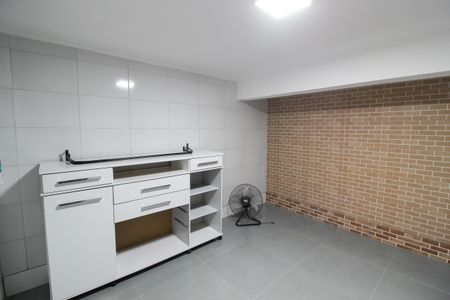 Quarto 1 de casa para alugar com 1 quarto, 37m² em Vila Tiradentes, São Paulo