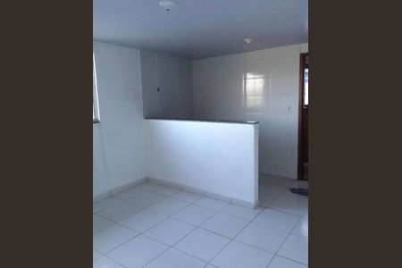 Sala de apartamento para alugar com 1 quarto, 25m² em Valparaíso, Petrópolis