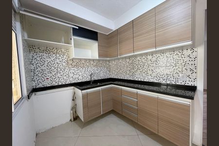 Casa de condomínio para alugar com 65m², 2 quartos e 1 vagaCozinha