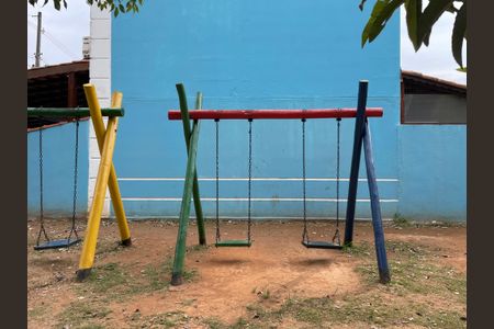 Casa de condomínio para alugar com 65m², 2 quartos e 1 vagaÁrea comum - Playground