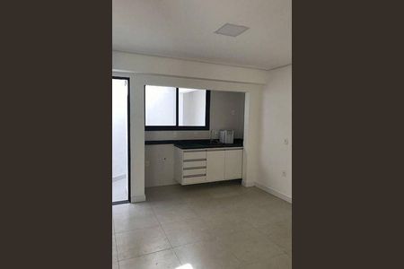 Casa à venda com 2 quartos, 100m² em Vila Mariana, São Paulo