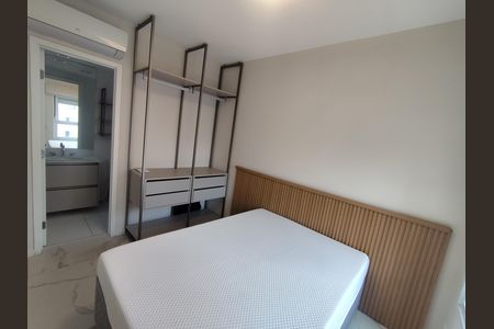 Quarto de apartamento para alugar com 1 quarto, 40m² em Indianópolis, São Paulo