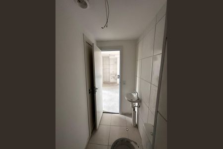 Banheiro de apartamento para alugar com 2 quartos, 50m² em Vila Pirituba, São Paulo