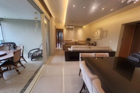Apartamento para alugar com 3 quartos, 156m² em Tamboré, Santana de Parnaíba
