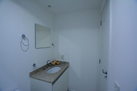 Banheiro da Suíte de apartamento para alugar com 1 quarto, 32m² em Butantã, São Paulo
