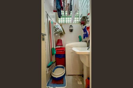 Casa para alugar com 575m², 6 quartos e 7 vagasLavanderia da Edícula 