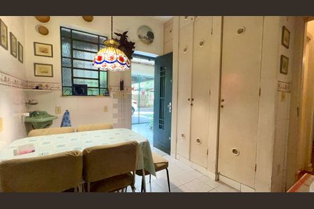 Casa para alugar com 575m², 6 quartos e 7 vagasCopa