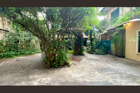 Casa para alugar com 575m², 6 quartos e 7 vagasGaragem