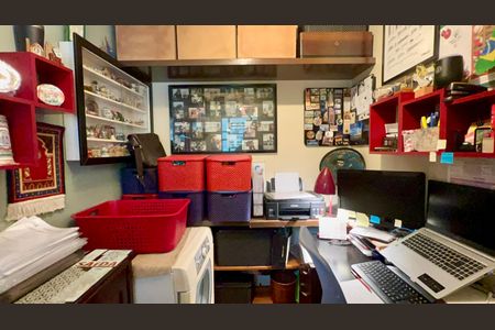 Casa para alugar com 575m², 6 quartos e 7 vagasEscritório da Edícula 