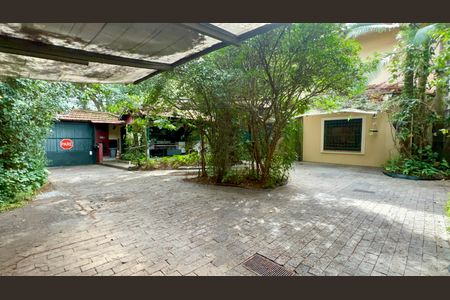 Casa para alugar com 575m², 6 quartos e 7 vagasGaragem
