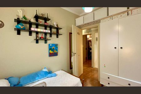 Casa para alugar com 575m², 6 quartos e 7 vagasQuarto da Edícula 