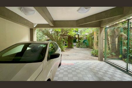 Casa para alugar com 575m², 6 quartos e 7 vagasGaragem
