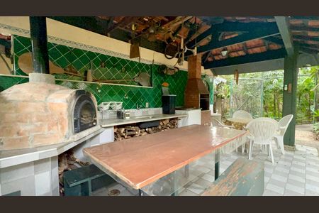 Casa para alugar com 575m², 6 quartos e 7 vagasChurrasqueira