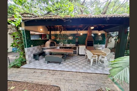 Casa para alugar com 575m², 6 quartos e 7 vagasChurrasqueira