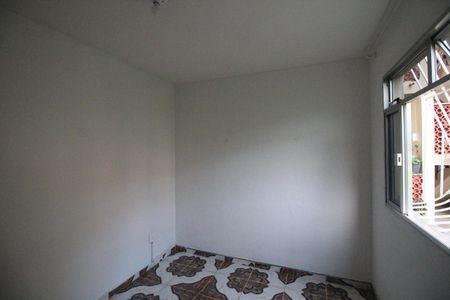 Quarto 1 de apartamento para alugar com 2 quartos, 50m² em Jardim Palmares, Nova Iguaçu