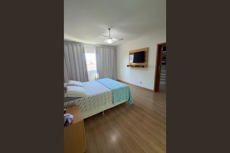 Casa à venda com 3 quartos, 200m² em Curicica, Rio de Janeiro