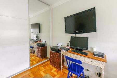 Apartamento à venda com 172m², 3 quartos e 2 vagas