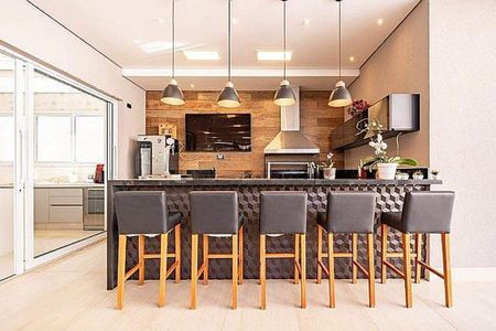 Casa à venda com 550m², 4 quartos e 6 vagas