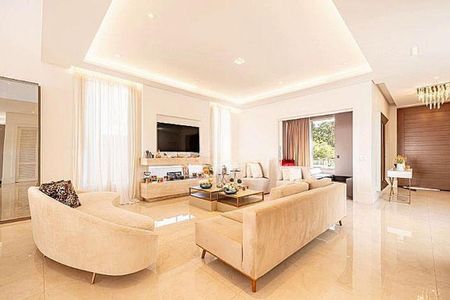 Casa à venda com 4 quartos, 550m² em Colinas da Anhanguera, Santana de Parnaíba