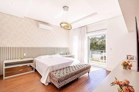 Casa à venda com 550m², 4 quartos e 6 vagas