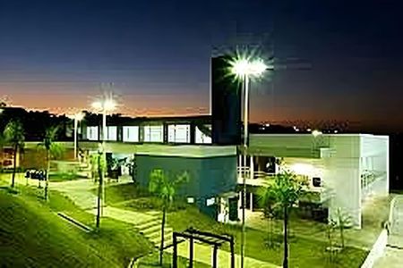 Casa à venda com 550m², 4 quartos e 6 vagas
