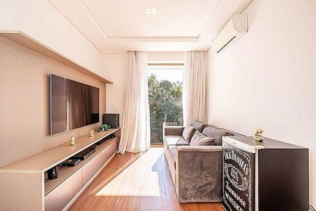 Casa à venda com 550m², 4 quartos e 6 vagas