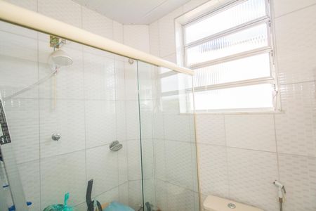Casa à venda com 360m², 3 quartos e 2 vagas Casa à venda com 360m², 3 quartos e 2 vagasBanheiro 2