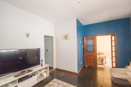 Sala de casa à venda com 3 quartos, 360m² em Vila Valqueire, Rio de Janeiro