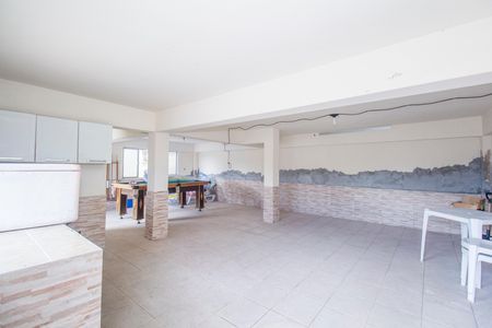 Casa à venda com 360m², 3 quartos e 2 vagas Casa à venda com 360m², 3 quartos e 2 vagasÁrea externa