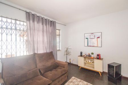 Sala de casa à venda com 3 quartos, 360m² em Vila Valqueire, Rio de Janeiro