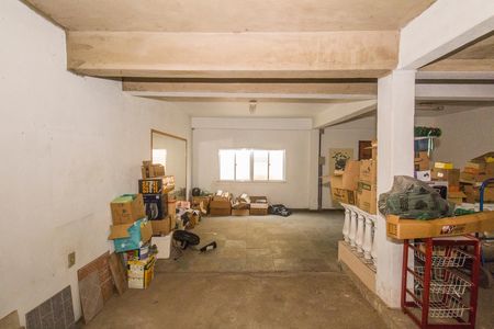 Casa à venda com 360m², 3 quartos e 2 vagas Casa à venda com 360m², 3 quartos e 2 vagasGaragem