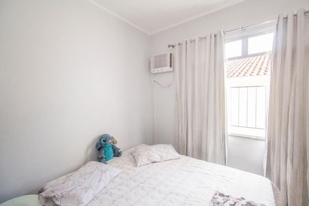 Casa à venda com 360m², 3 quartos e 2 vagas Casa à venda com 360m², 3 quartos e 2 vagasQuarto 1