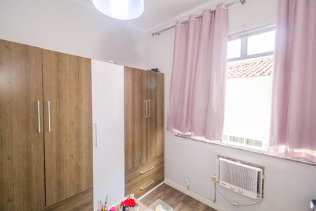 Quarto 2 de casa à venda com 3 quartos, 360m² em Vila Valqueire, Rio de Janeiro