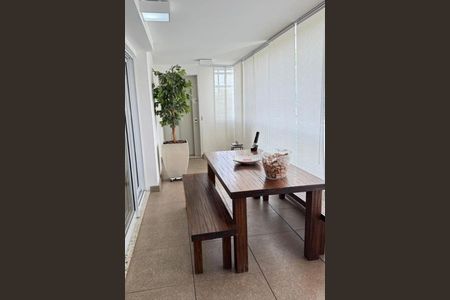 Apartamento para alugar com 2 quartos, 160m² em Melville Empresarial I e II, Barueri