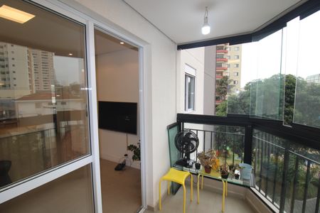 Apartamento à venda com 36m², 1 quarto e sem vagaSala / Cozinha - Varanda